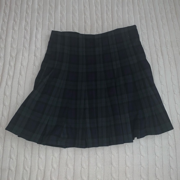 Brandy Melville Dresses & Skirts - Dana Plaid Skirt